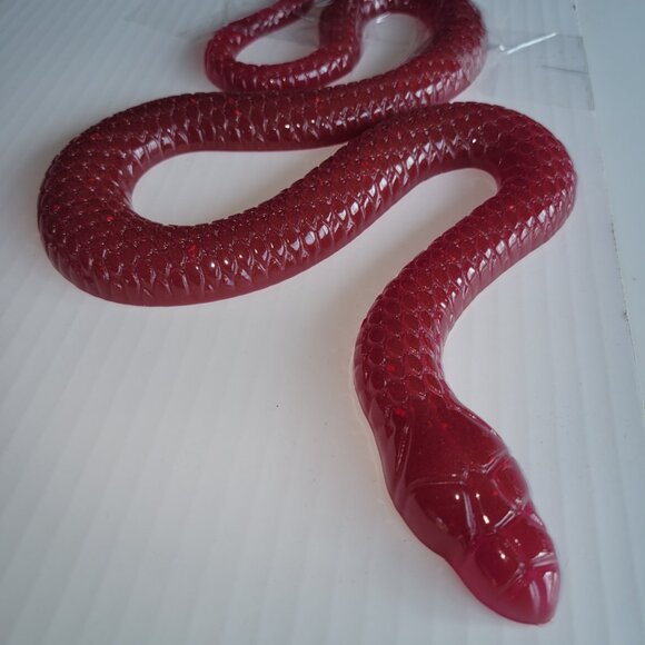 SNAKE winder PINK Resin Figurine NEW collectible animal reptile Campground Garde - Picture 2 of 3